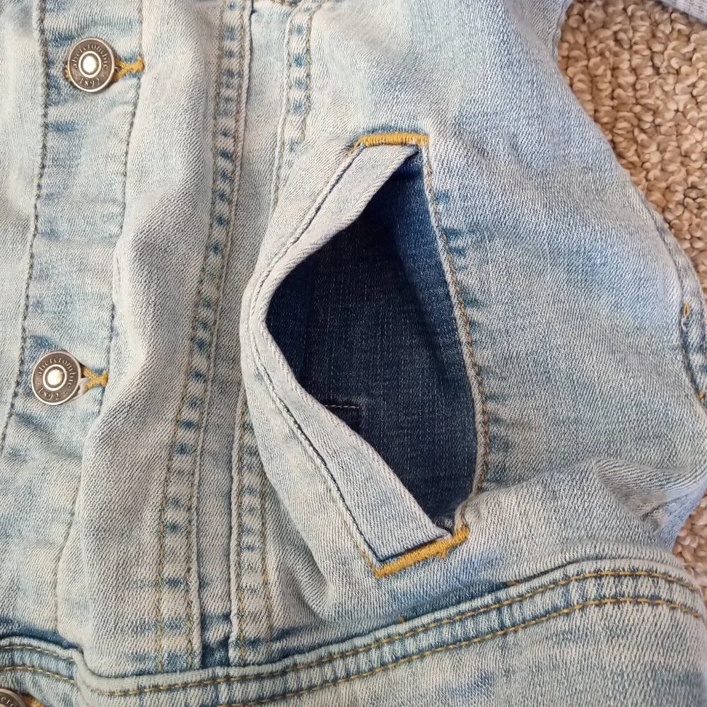 Abercrombie Kids Jean Jacket Girls Size Small S 7 / 8 Distressed Hooded - Picture 4 of 11